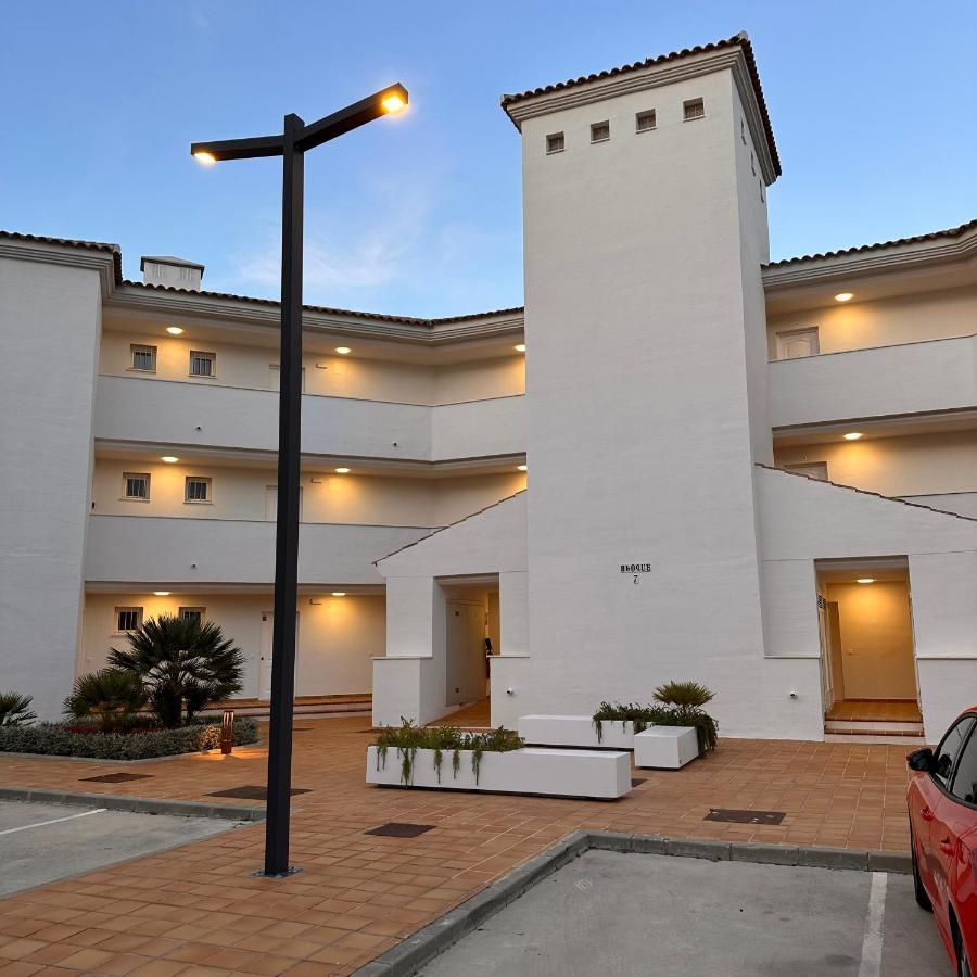 Moderne Ferienwohnung 71A มานิลบา ภายนอก รูปภาพ