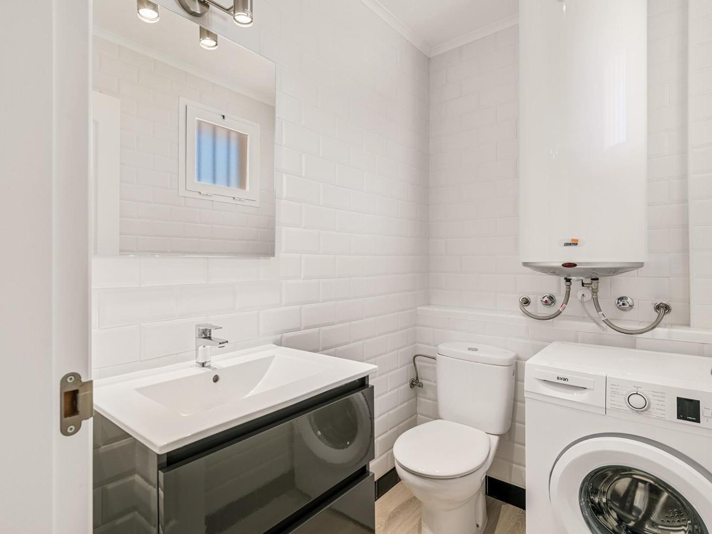 Moderne Ferienwohnung 71A มานิลบา ภายนอก รูปภาพ